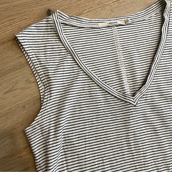 J Brand White Navy Striped V-Neck Tank Top - Picture 6 of 8